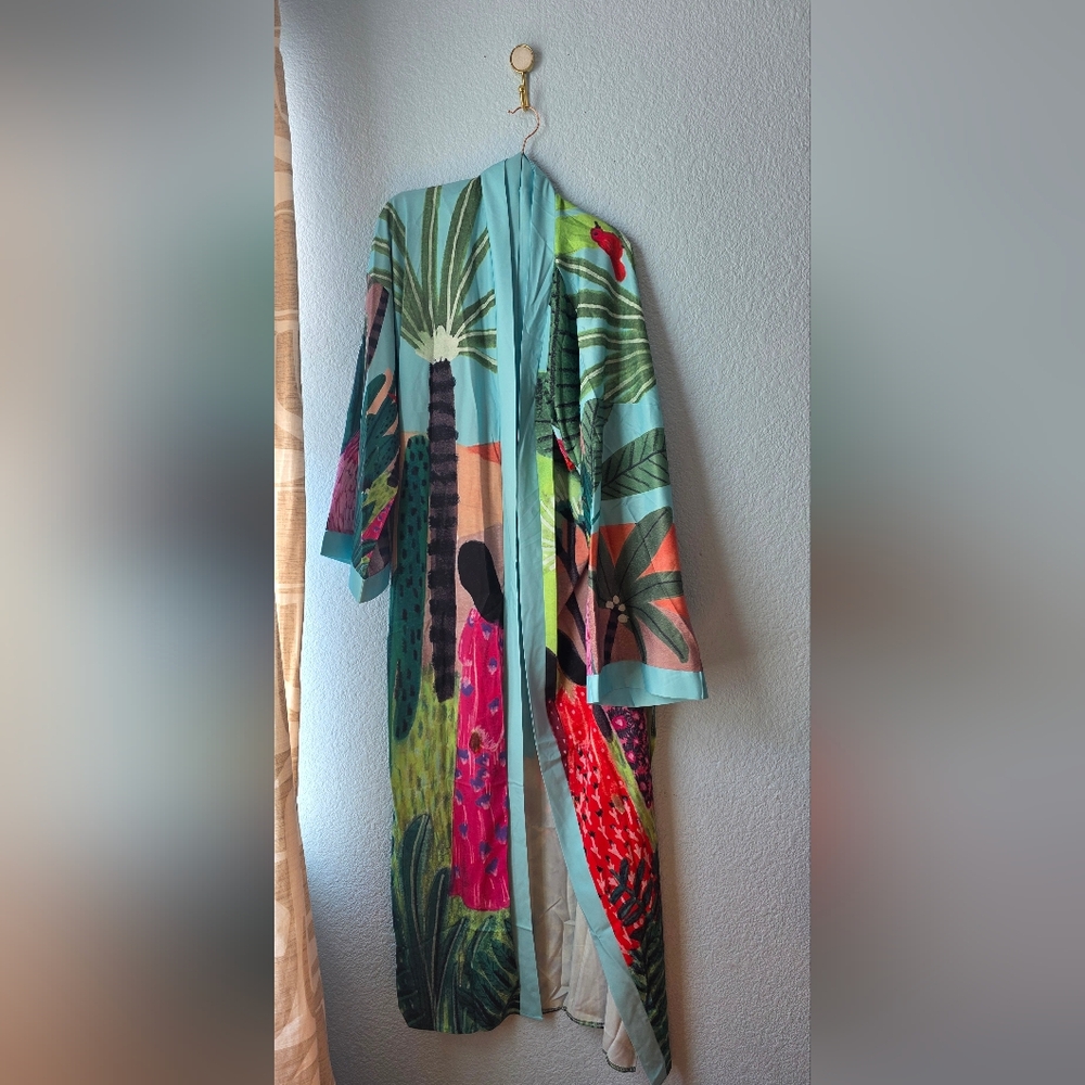 Colorful Tropical Print Long Kimono Robe